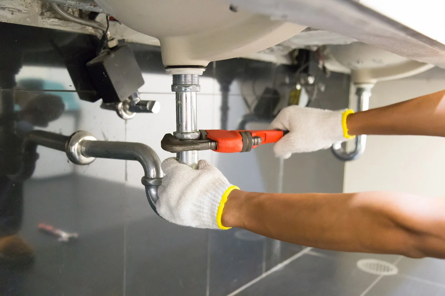 drain repairs london plumbing